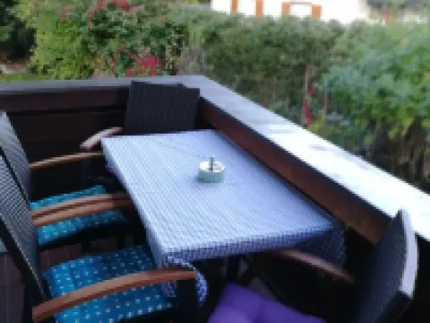 ลันด์เฮาส์ ชไตน์เบรค โรงแรมในGrainau