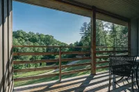 Nantahala Village - Mountain view