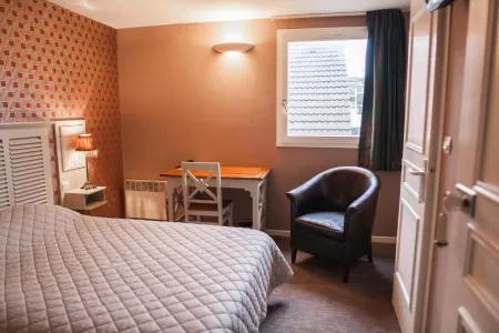 The Originals City le Cottage Hôtel Bruay-la-Buissière Отели в г. Перн