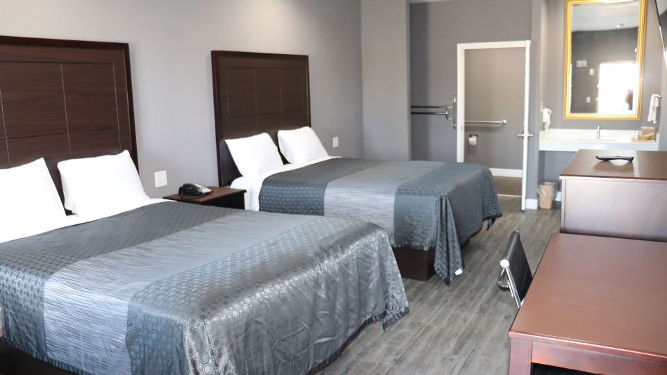 Atlantis Inn Suites