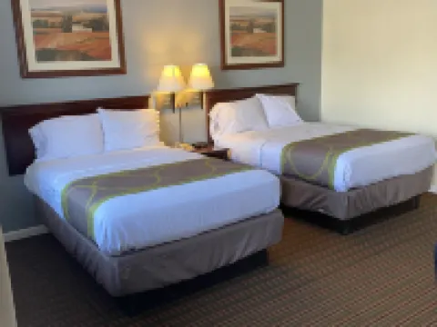 Relax Inn Hotels in Brunswick