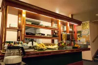 Quick Palace Pau Zénith Hotel a Sauvagnon