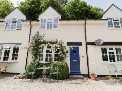 5 Wye Rapid Cottages Hotels in Symonds Yat