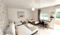 Logis Hôtel la Rosière Hotels in Commes