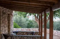 Georgia's Houses (Melitzanakia) - Pet-friendly