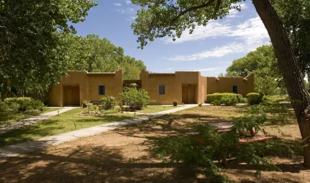 Abiquiu Inn
