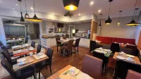 Logis - le Christina - breakfast