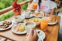 Fundo San Jose Parque Ecológico & Lodge Hotel Asociado Casa Andina - sarapan