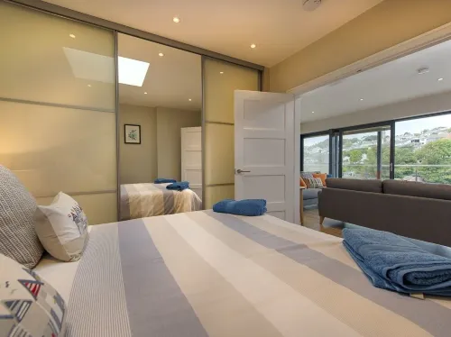 Junket Studio Hotels in Newton and Noss