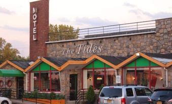 Tides Inn at Stehli Beach