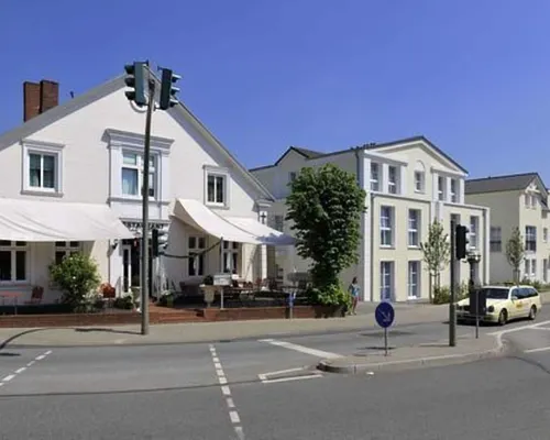 Hotel Behrmann Hotels near Cranz
