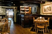 The Red Fox Inn & Tavern - 4-Star