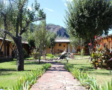 Hotel Paraiso del Oso Hoteles en Urique