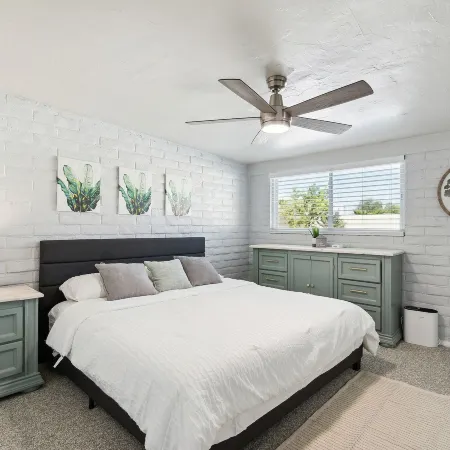 Family-Friendly Desert Oasis 5 Bedroom Home by RedAwning