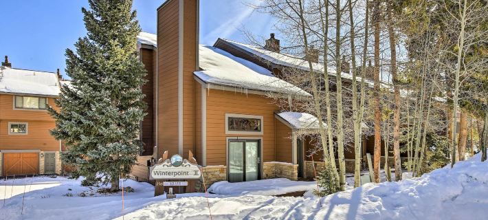 Ski-in Breckenridge Abode Walk to Main St and Lifts Ξενοδοχεία στην πόλη Summit County