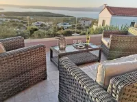 CRÊTE, beautiful villa with swimming pool and fantastic sea view on souda bay Hotel a Apokoronas