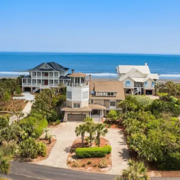 Huge Oceanfront Home with Full Golf Membership 8 Bedroom Home by Peace Vacations
