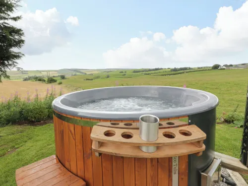 Greenacres Carriage - Pools
