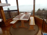 Alaska Adventure Cabins - parking
