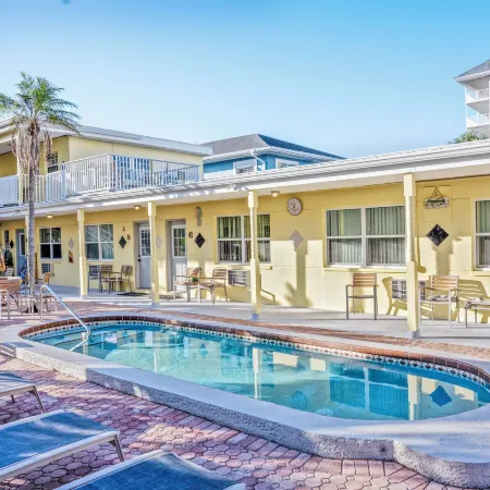 Silver Sands Motel