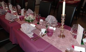 Logis-Hôtel Restaurant Auberge les Vallées du Perche