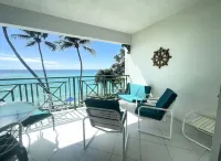 Condominium Apartment in Front of Beach