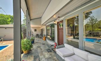 Spacious Houston Home, Day Trip to Galveston! - Housity