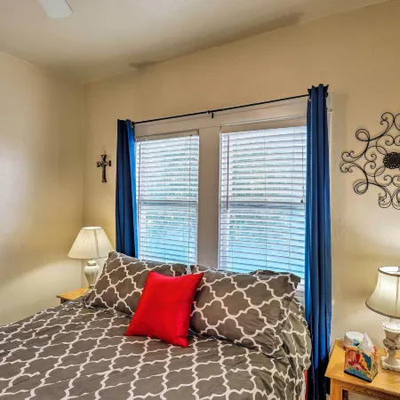 'St Blaise' Bisbee Apt < 1 Mi to Attractions!