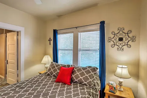 'St Blaise' Bisbee Apt < 1 Mi to Attractions!