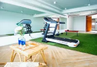 LAM Apartment & Hotel Danang - gimnasio