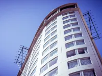 Bolton Hotel Hotels near Plimmer Steps