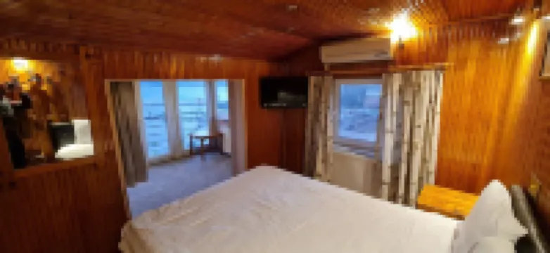 Lale Pansiyon Hotel di Eğirdir