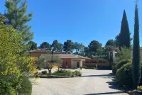 Les Sables d'Ocre & Spa Hotels in Goult