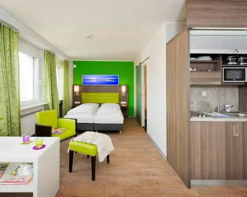 Bonnox Boardinghouse & Hotel Hotels near Dottendorf