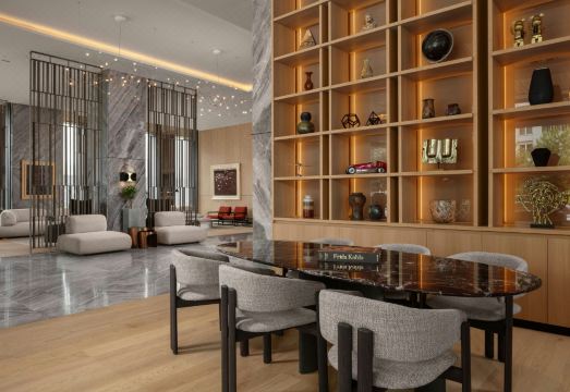 4. 코트야드 바이 ..