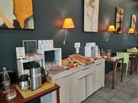 Hotel de la Gare Brest - breakfast