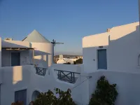 Teoria Paros - Matsas Windmill Hotele w: Naoussa