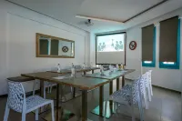 Nikolas Hotel