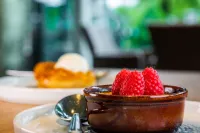 Cbh the Lensbury Hotel a Teddington