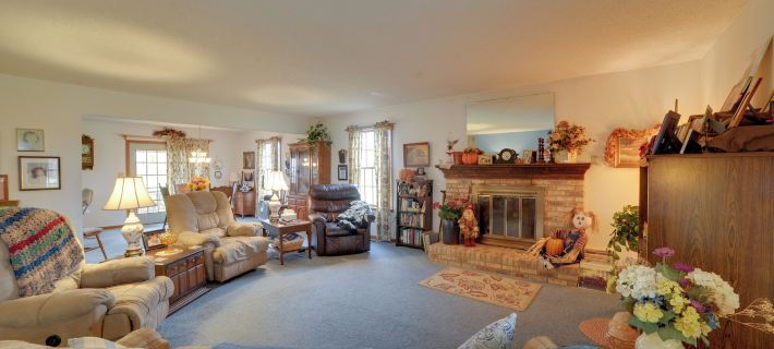 Peaceful Hazel Cottage w/ Deck & Yard! Hotel di Calloway County