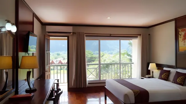 灣薩納萬榮酒店