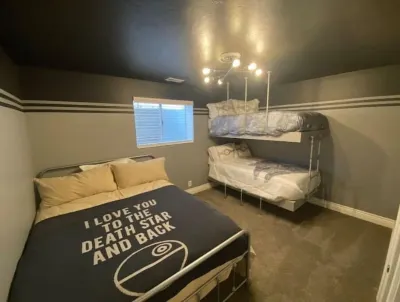 Cozy Hideaway for 8 near Canyons
