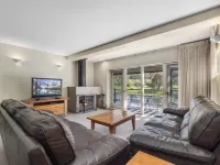 Oaks Lake Crackenback Resort