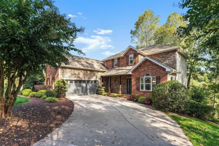 Lakeside Landing by AvantStay Private Dock