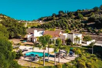 Grapevine by AvantStay Secluded 5Br Villa 4 Acres of Vineyards Avo Groves