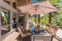 Crystal View by Avantstay Al Fresco Dining w/ View of Lake Tahoe + Crystal Bay