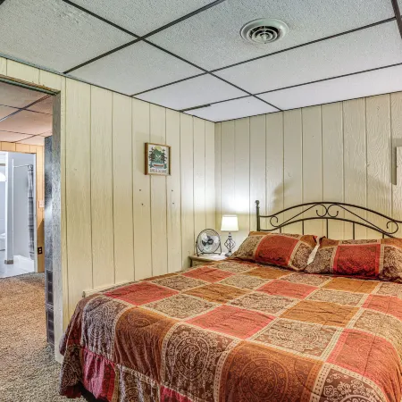 Lakefront Home w/ Deck: Central Michigan Escape! Hotels in Newaygo County