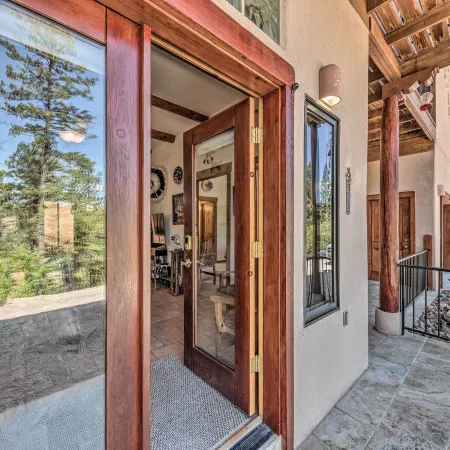 Comfy 'Aspen Ridge' Home ~ 3 Mi to Ski Lifts