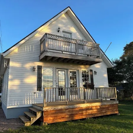 Cozy House/Cottage, minutes to National Park & Golf Course