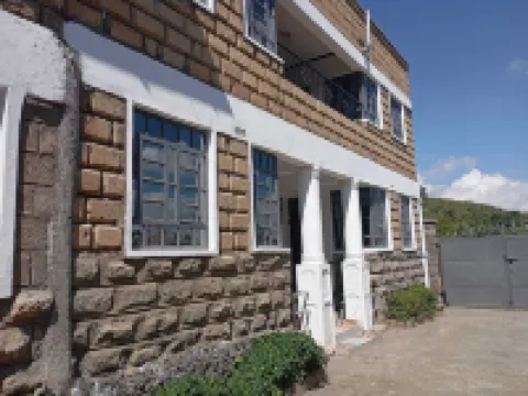 M'卡拉夫旅館奈瓦沙